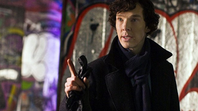 Benedict Cumberbatch jako Sherlock Holmes v oceňovaném britském seriálu Sherlock (2010).
