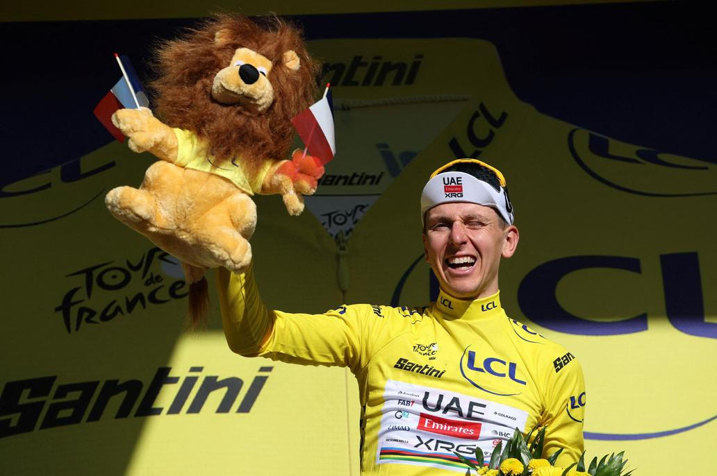 Tadej Pogačar po vítězné desáté etapě na Tour de France 2026
