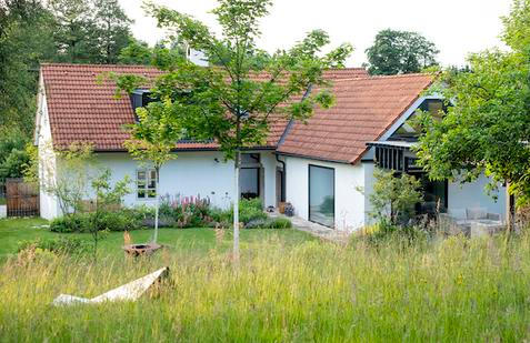 Chalupu najdete v krajině České Kanady.