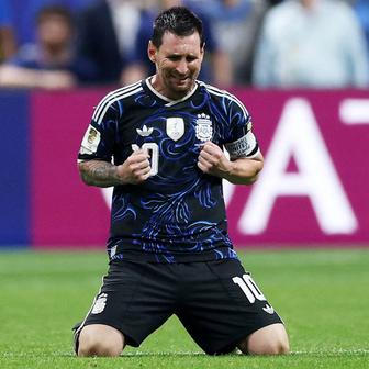 Lionel Messi slaví po semifinále MS 2026 Argentina - Anglie