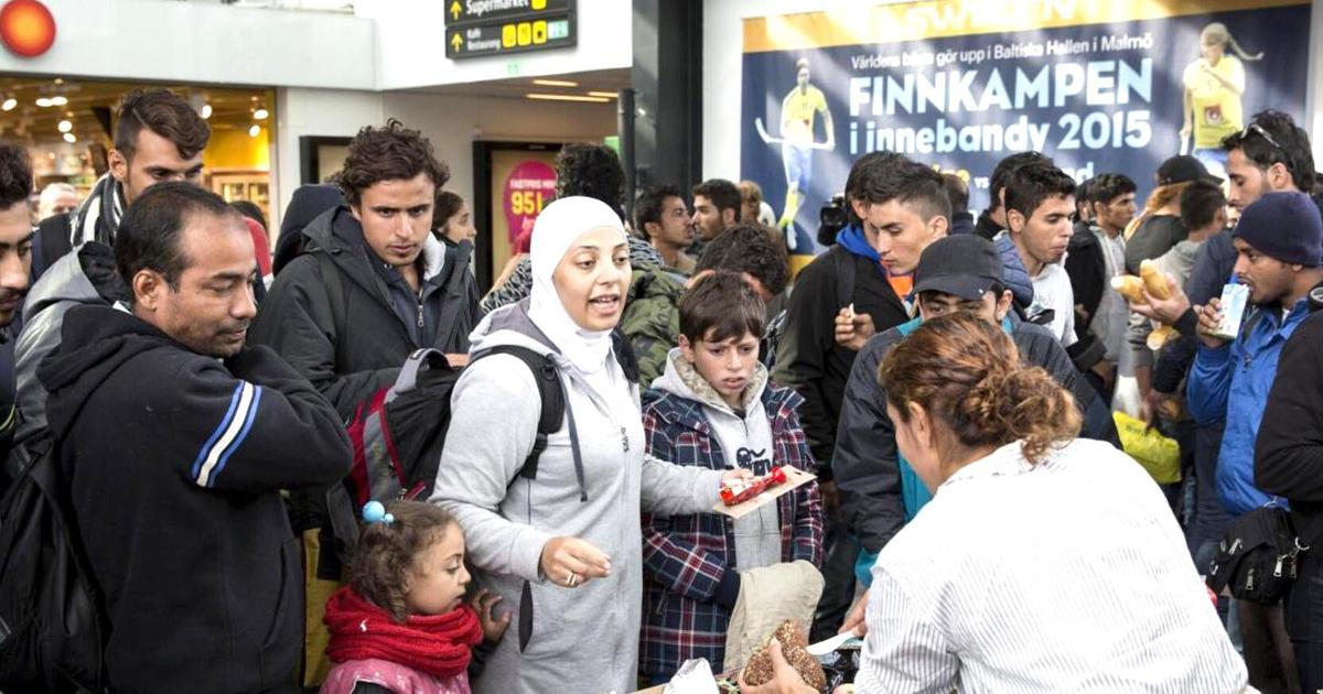 Evropská země jde proti proudu. Otevírá dveře milionům migrantů