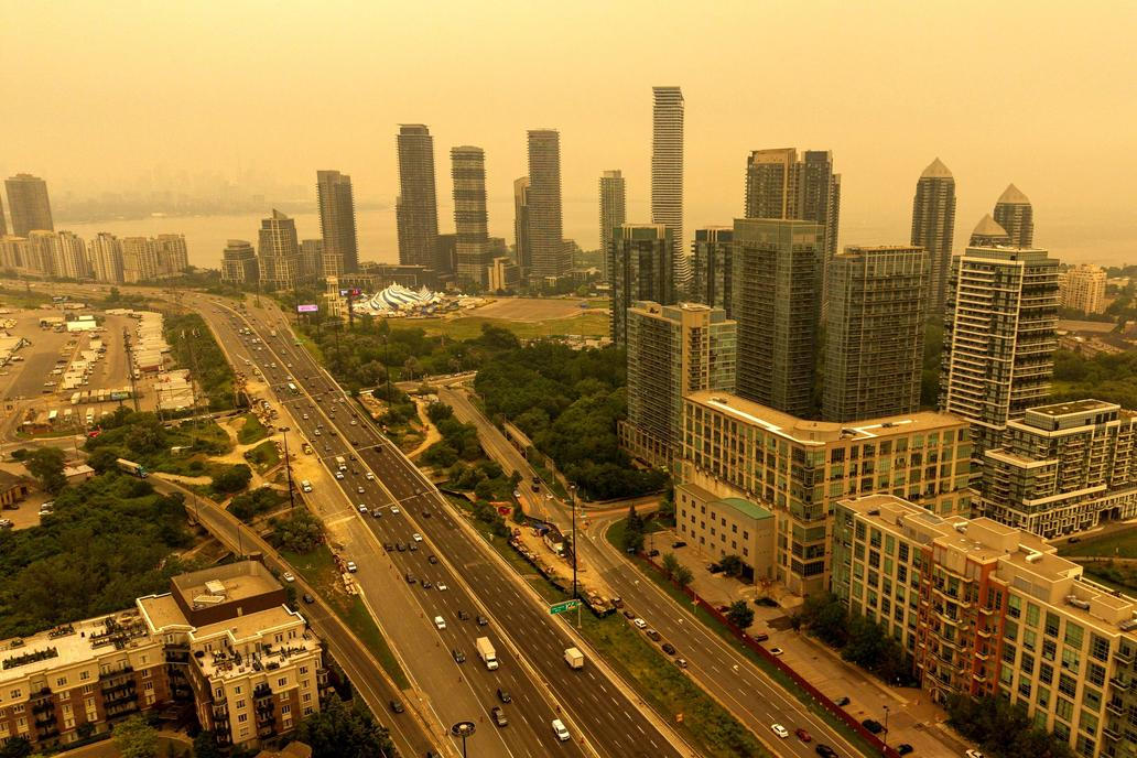 Wildfire smoke in Ontario 