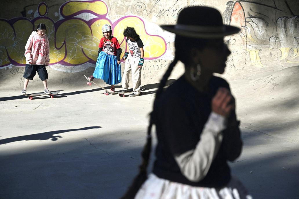 Bolivia hosts a competition for Cholitas skaters, in La Paz