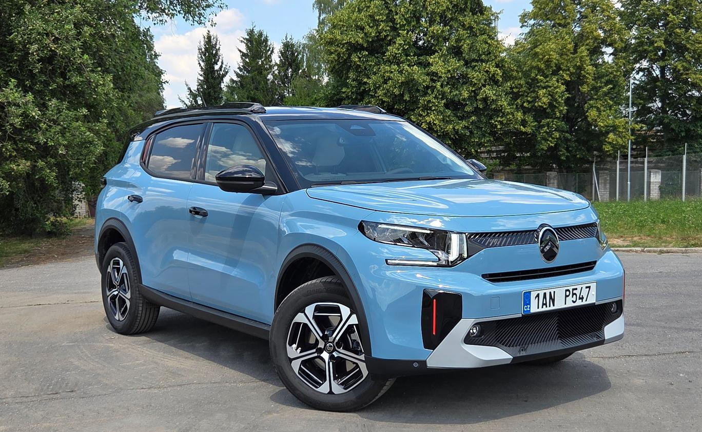 Citroën C3 Aircross patří k nejlevnějším sedmimístným autům na českém trhu.