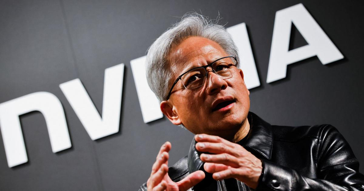 Tuhle nosil Huang. Dražba bundy šéfa firmy Nvidia překonala odhady a vynesla obrovské peníze