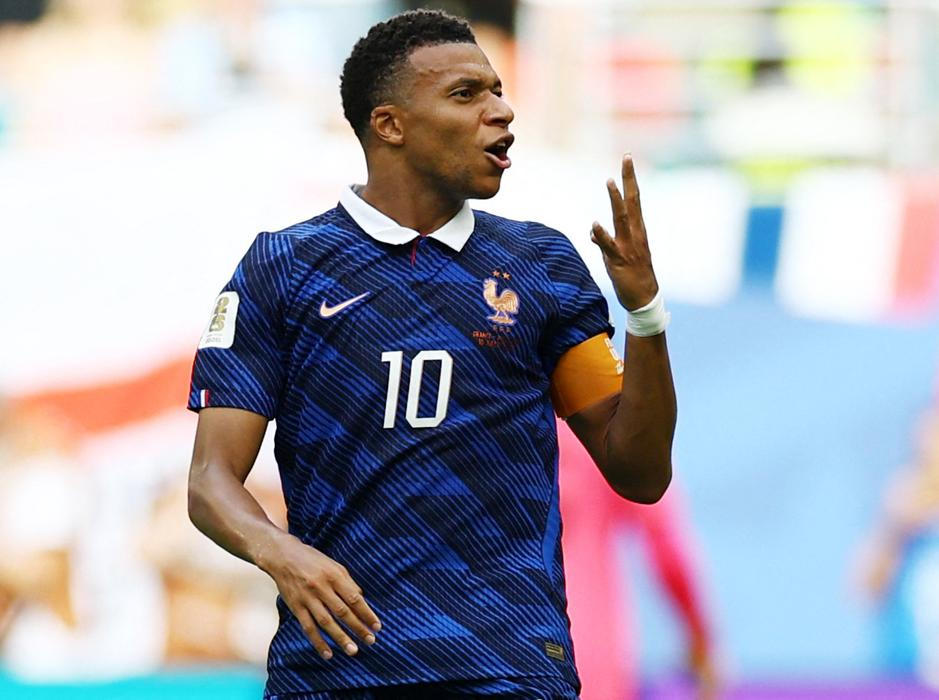 Kylian Mbappé slaví gól v zápase o bronz Francie – Anglie na MS 2026