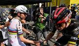 Tadej Pogačar a Jonas Vingegaard po šesté etapě Tour de France 2026