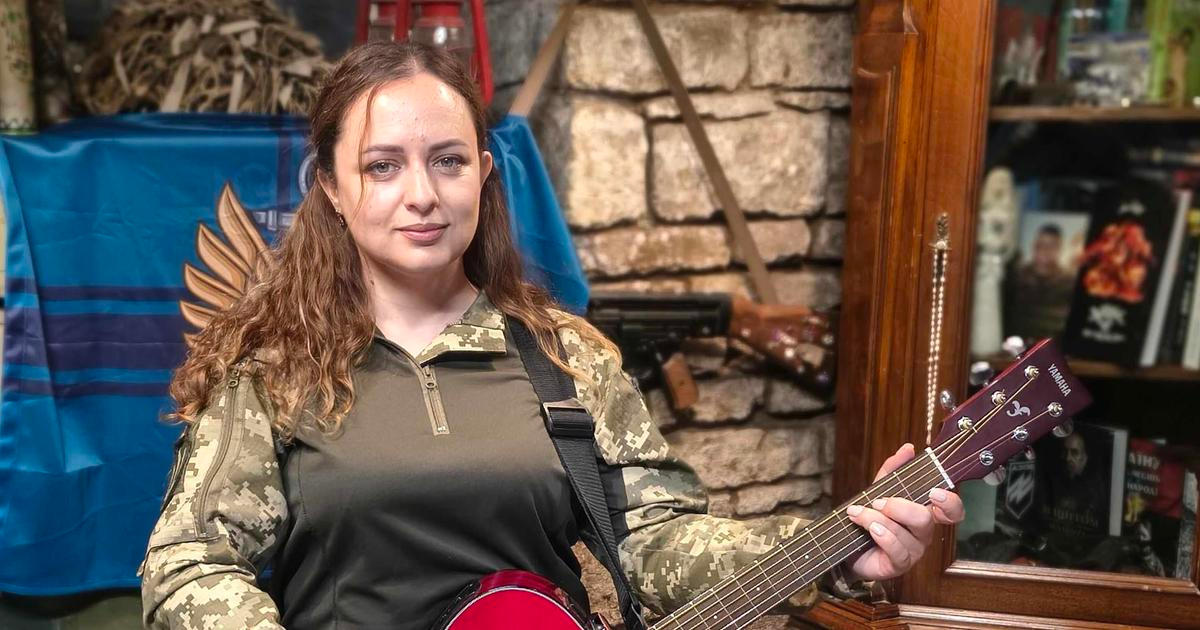 Ukrajinská vojačka léčí kolegy nečekaným způsobem. Popsala největší problém na frontě