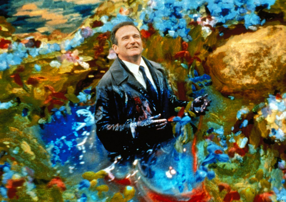 Robin Williams ve filmu Jak přicházejí sny (1998). Snímek vypráví příběh lékaře Chrise, který se po smrti při autohavárii ocitá v pozoruhodném světě vytvořeném jeho vlastními představami, vzpomínkami a sny. 