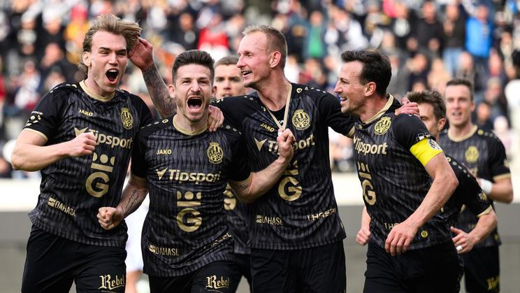 Hradec Králové, Ostrava, fotbal