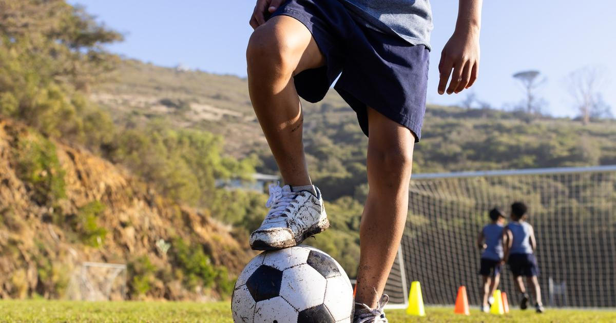 Kdo zkusí, neprohloupí. Ve hře je nezvyklý fotbal, prak i honba za pokladem