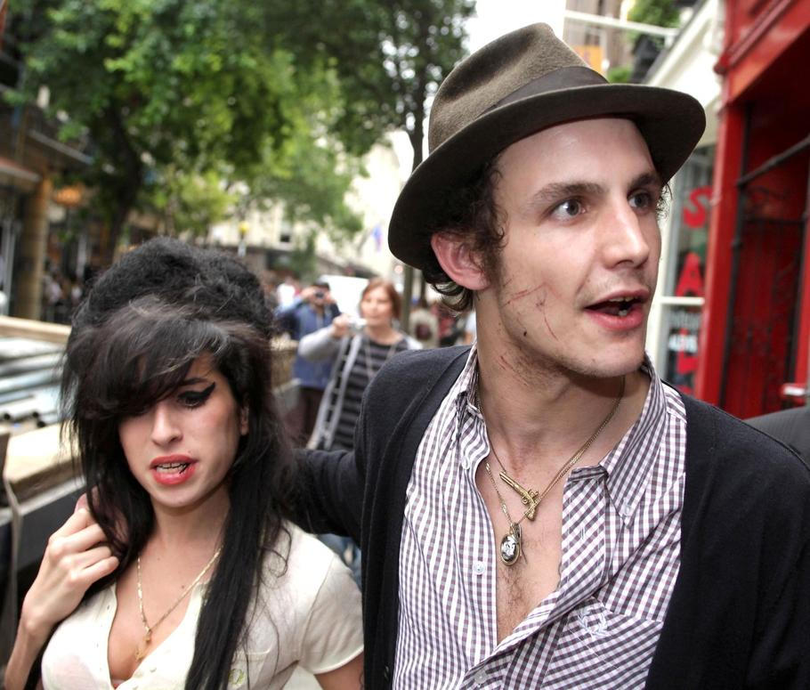 Amy Winehouse out and about in Covent Garden, London, Britain - 24 Aug 2007