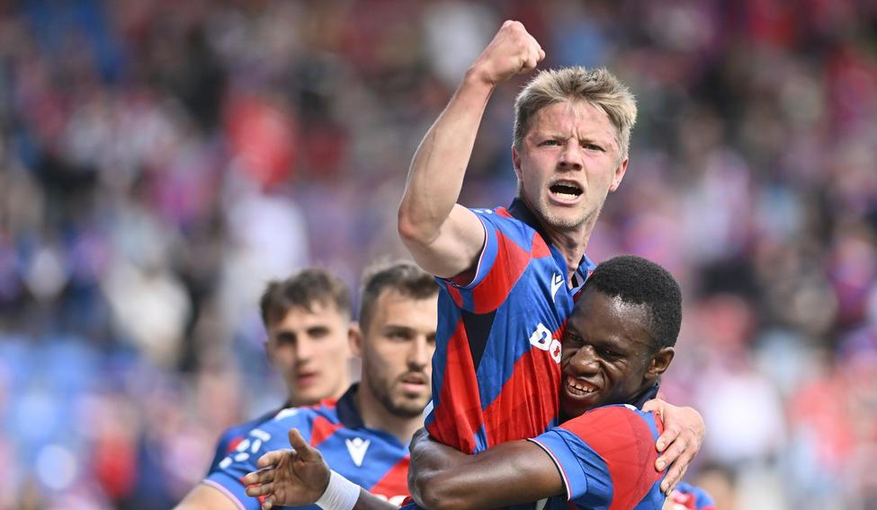 hráči Viktoria Plzeň, fotbalisté, sportovci, radost