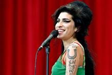 Amy Winehouse žena