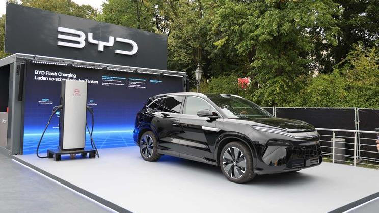 Technologie Flash Charging automobilky BYD
