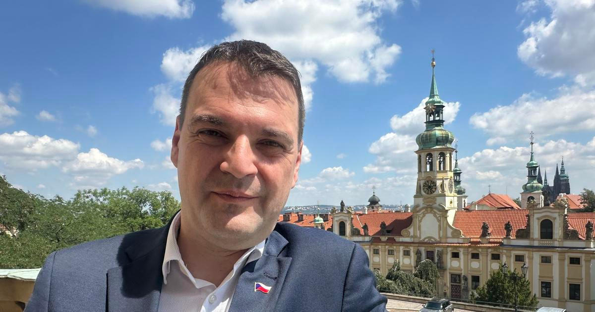 „Ukončete válku na Ukrajině,“ řekl Macinka z očí do očí ruské velvyslankyni 