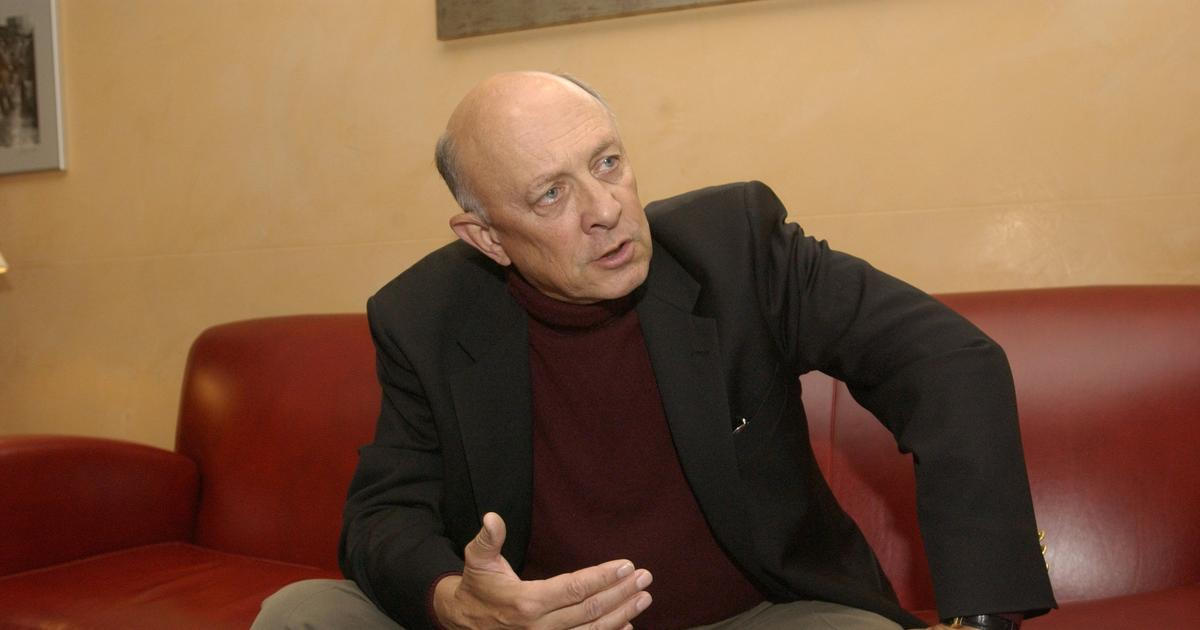 Zemřel bývalý šéf CIA Woolsey, agenturu vedl za prezidenta Clintona