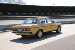 50 Jahre Mercedes-Benz Baureihe 123: erst Alltagsheld und Rallyesieger, heute Klassiker50 years of Mercedes-Benz model series 123: First everyday hero and rally winner, now a classic