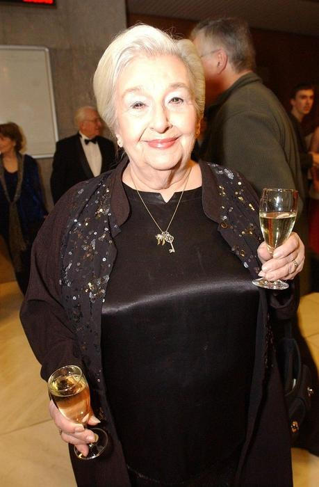 Stella Zázvorková