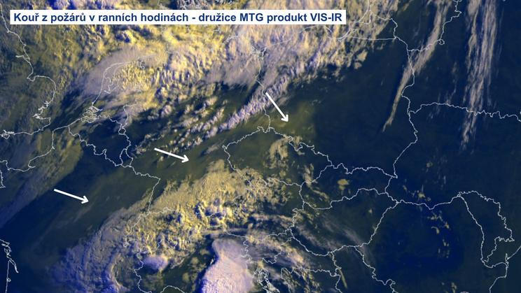 Kouř z požárů ve Francii a Španělsku zaznamenali meteorologové i nad Českem.