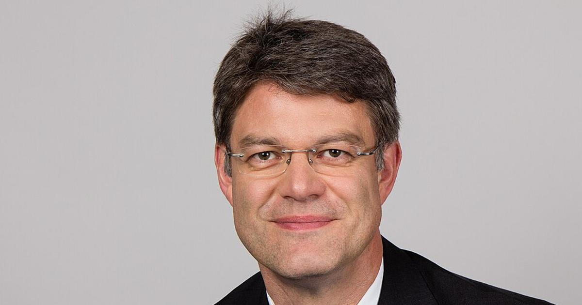 Německý ministr dopravy Schnieder oznámil, že požádá Merze o propuštění