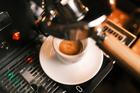 Close-up,Shots,Of,Espresso,Being,Prepared,In,A,Coffee,Machine,