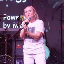 Bára Basiková