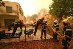 Wildfire in Lege-Cap-Ferret