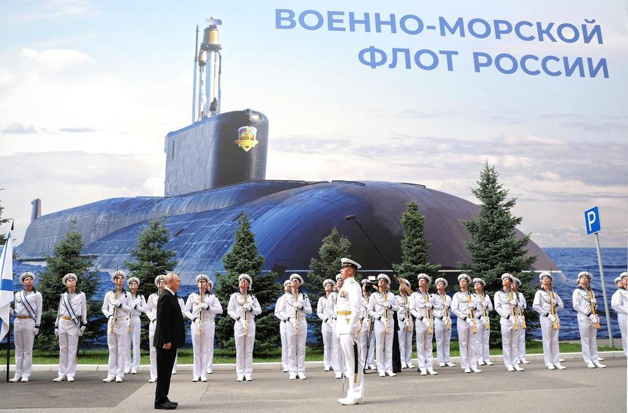 Russian President Putin marks Navy Day in Saint Petersburg