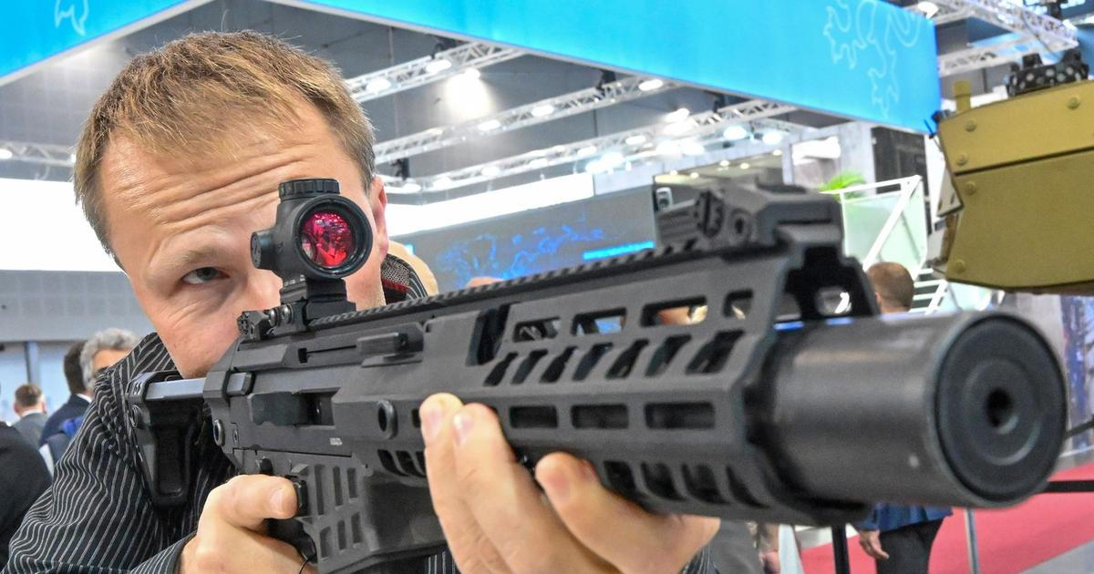 Velký úspěch pro Česko. Naše pušky a pistole pomůžou přezbrojit další evropskou zemi