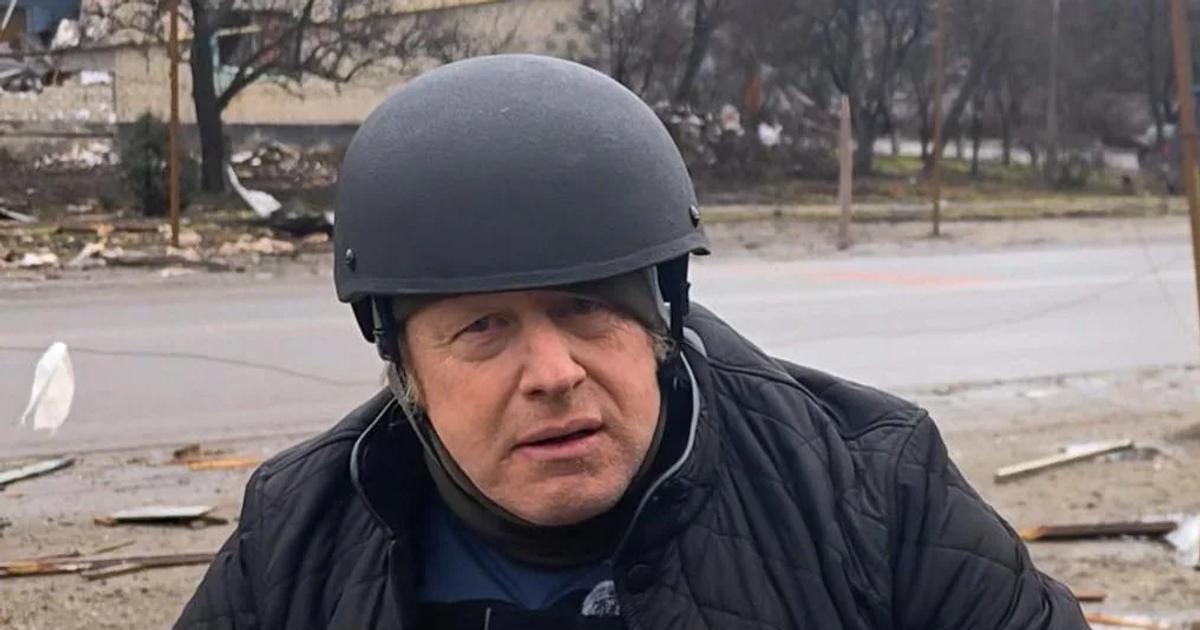 Tajná mise britského expremiéra. Johnson v utajení zamířil do ukrajinské „zóny smrti“