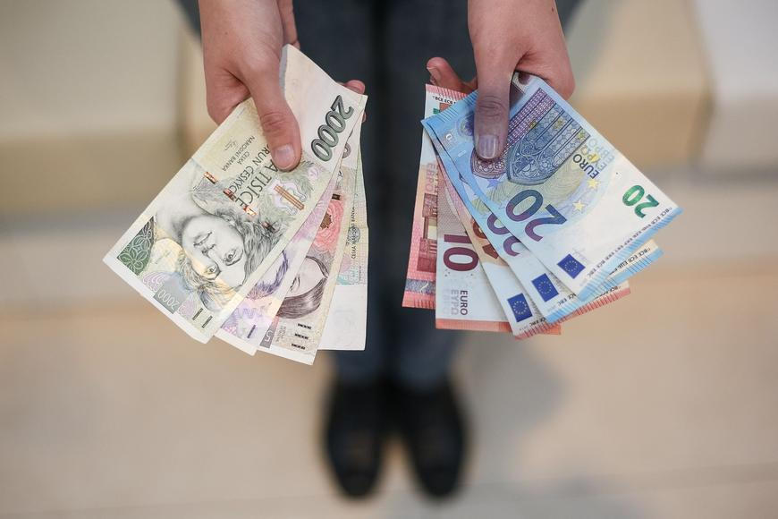 Česko v prvním pololetí získalo z EU o 38,2 miliard korun víc, než do ní odvedlo