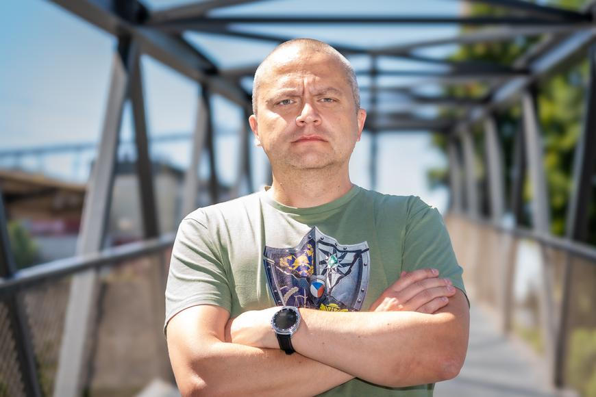 „Šéfové policie musí skončit.“ Rebel je zpět, chystá velkou akci, mluví o děsivém stavu