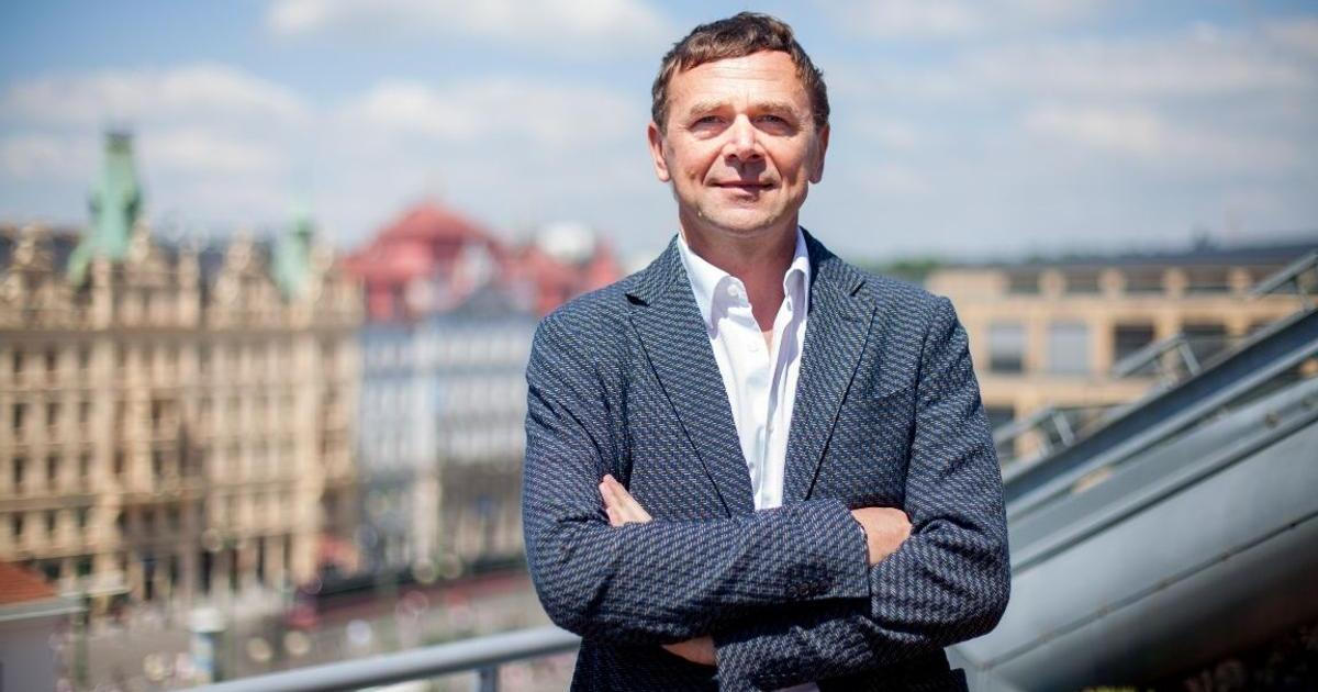Svědek nedorazil, soud včas nezajistil dokumenty. Justice tápe nad Tykačovou žalobou