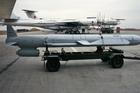 Ruský strategický bombardér Tu-95MS vyzbrojený střelami s plochou dráhou letu Ch-101.