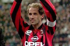 FILE PHOTO: Franco Baresi after his last match in October 1997