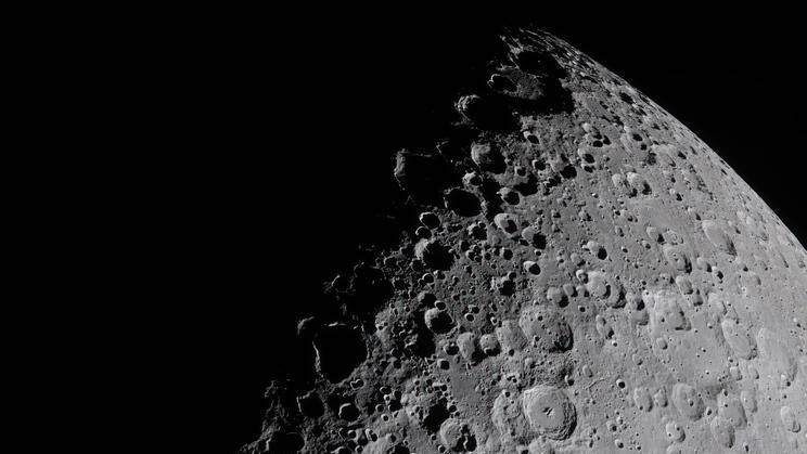 Shadows,At,The,Edge,Of,Lunar,Day:,The,Artemis,Ii
