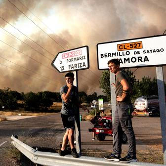 Wildfires rage in Spain's Zamora 