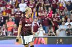 Jonatan Braut Brunes, fotbalista, sportovec, radost, gesto