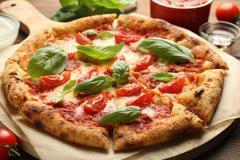 Pizza Margherita je absolutní klasika. Poznáte ji podle surovin?