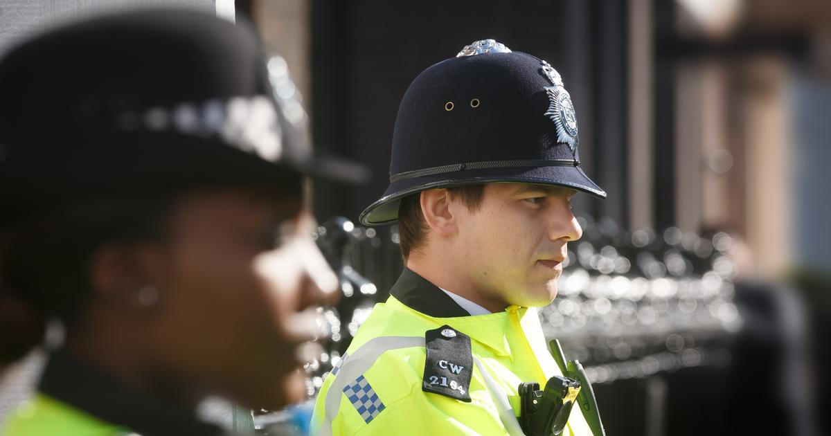 Britští policisté dostali výzvu k ramadánu. „Náboženství do služby nepatří,“ oponují kritici