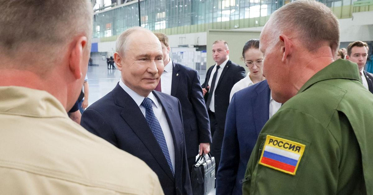 „Zlevnili benzin, opravili asfalt.“ Putinovi připravili dokonalou Potěmkinovu vesnici