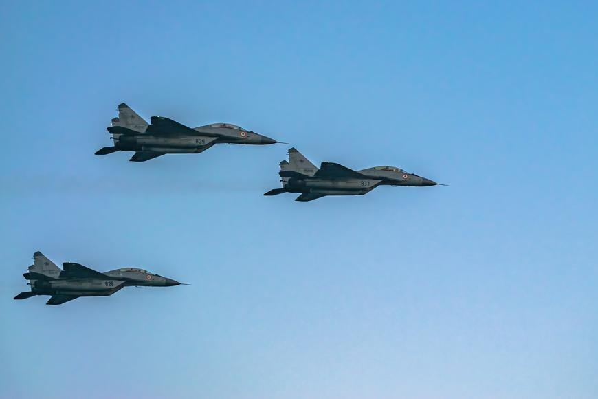 Stíhačky NATO sestřelily dron na Litvou, přiletěl zřejmě z Běloruska