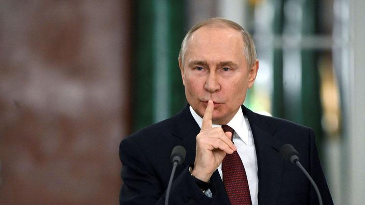 "Nejdůležitější pro každou ženu je vytrvalá péče o děti," řekl ruský prezident Vladimir Putin