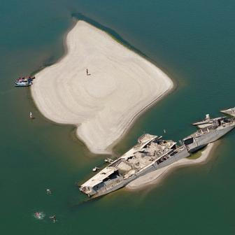 Low Danube water levels raise concerns over Serbia's electricity supply