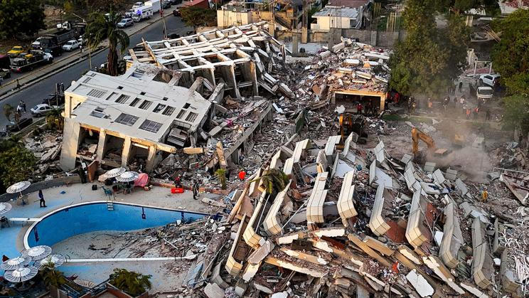 Aftermath of earthquakes in Venezuela