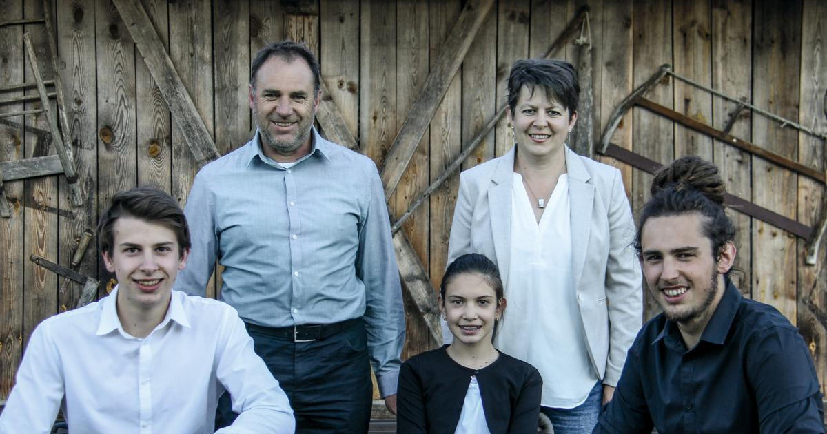 Dědeček mu zanechal skromný hostinec. On pod zemí vytvořil něco, co v horách nemá obdoby