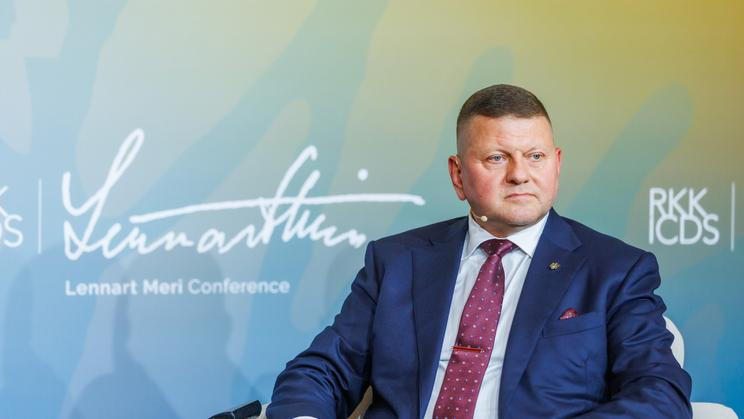 Ukrajinský velvyslanec ve Velké Británii Valerij Zalužnyj na konferenci Lennarta Meriho v Tallinu.