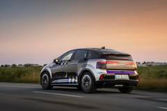 Výkon elektromotoru bude dosahovat až 240 kW.