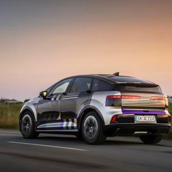 Výkon elektromotoru bude dosahovat až 240 kW.